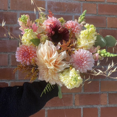 (image for) October 12th Bridal Bouquet