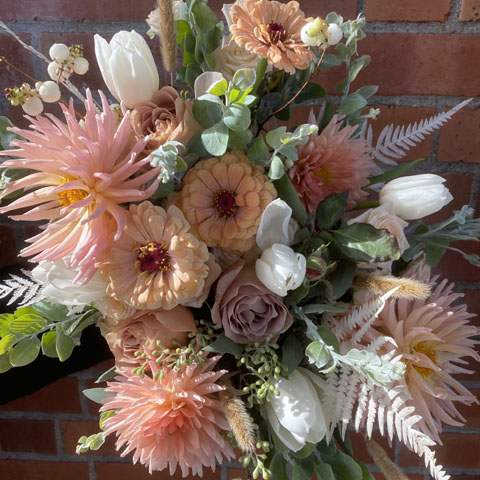 (image for) October 15th Bridal Bouquet