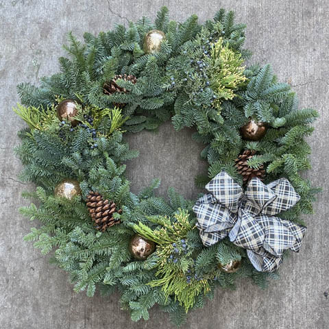 (image for) Premium Decorated 30" Wreath