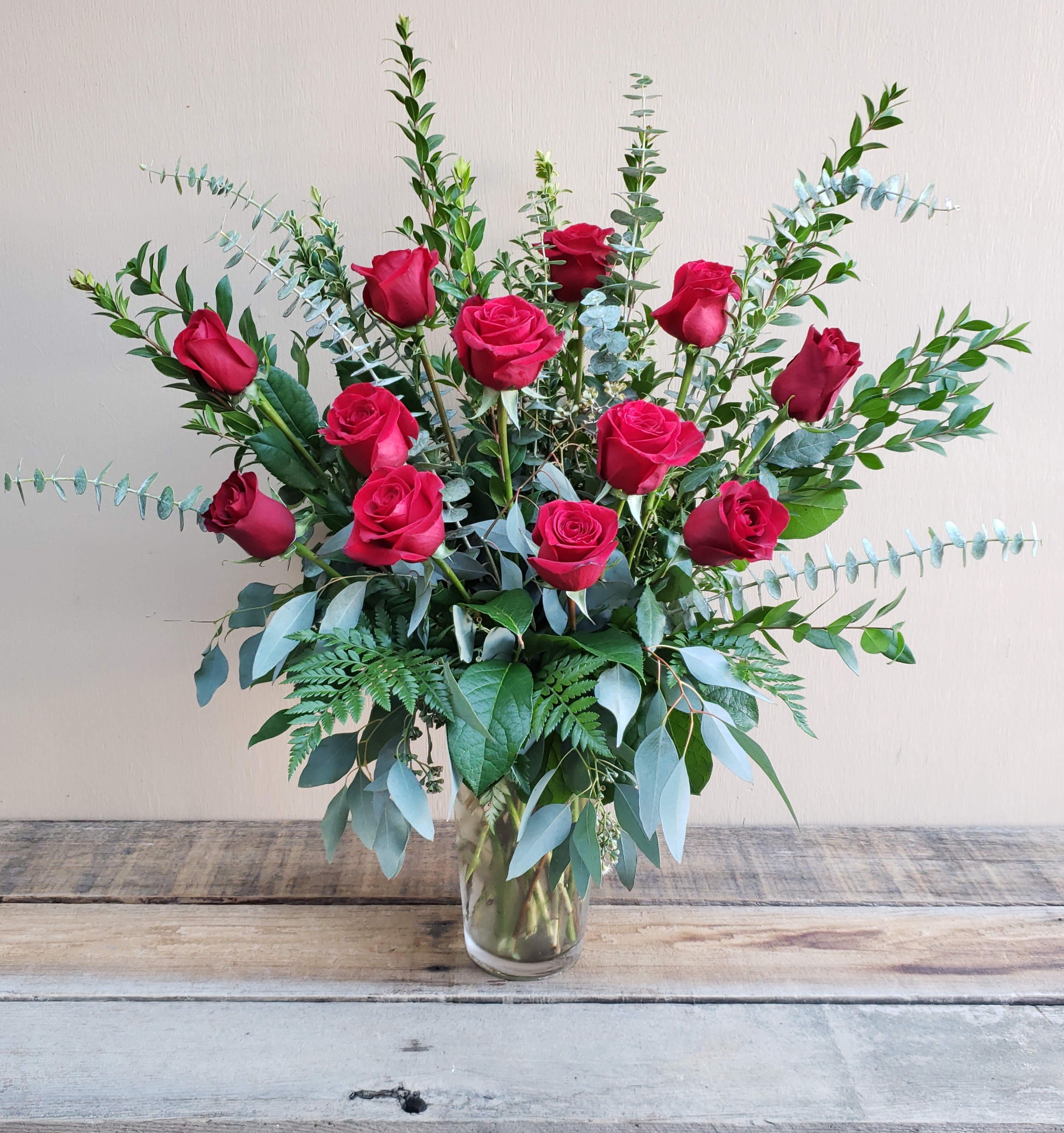 (image for) Dozen Premium Red Roses